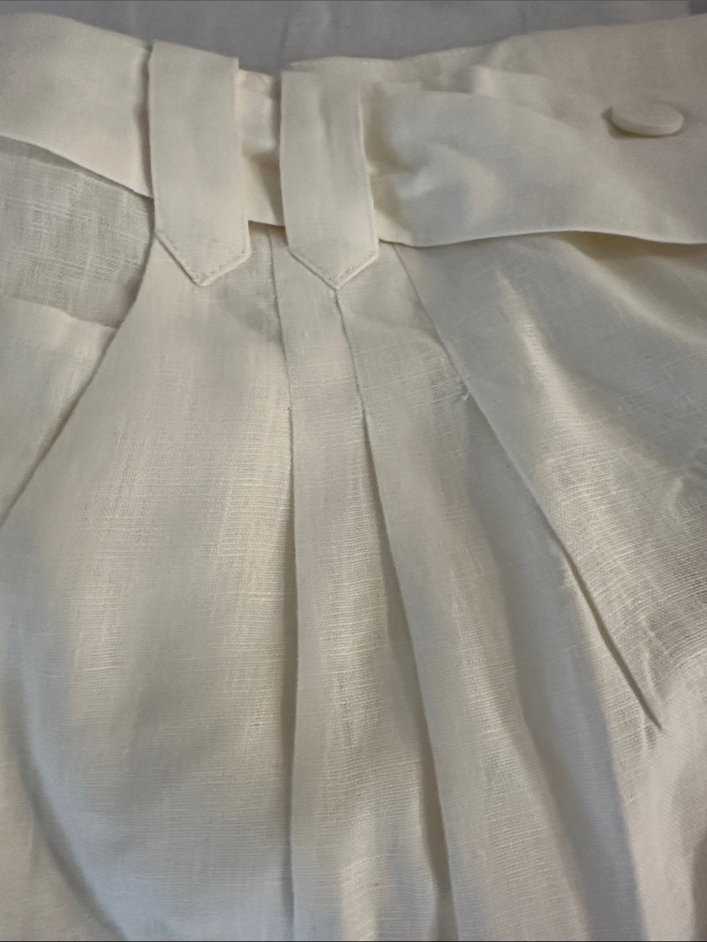 FARM Rio Cream High-Waist Linen Shorts medium fits 4 to 8 - Picture 8 of 8